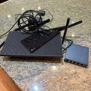 TP-Link AX5400 WiFi 6 Router + 5-Port Gigabit Switch Bundle